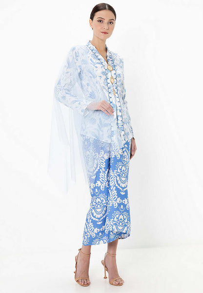 Adelle Kebaya